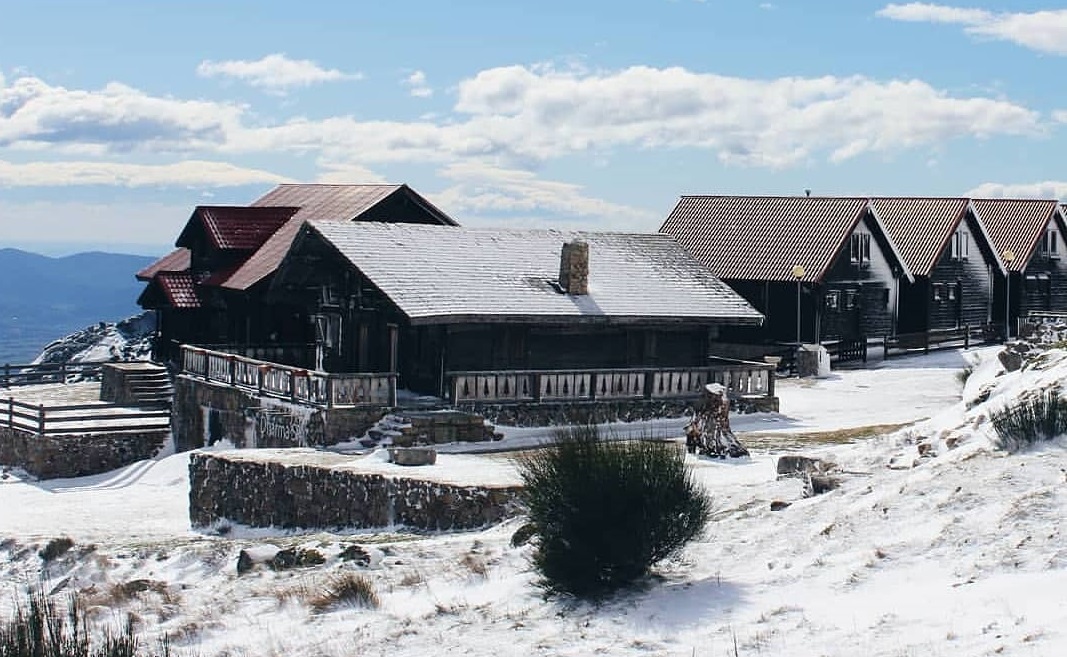 A neve chegou as 3 aldeias mais bonitas da Serra da Estrela