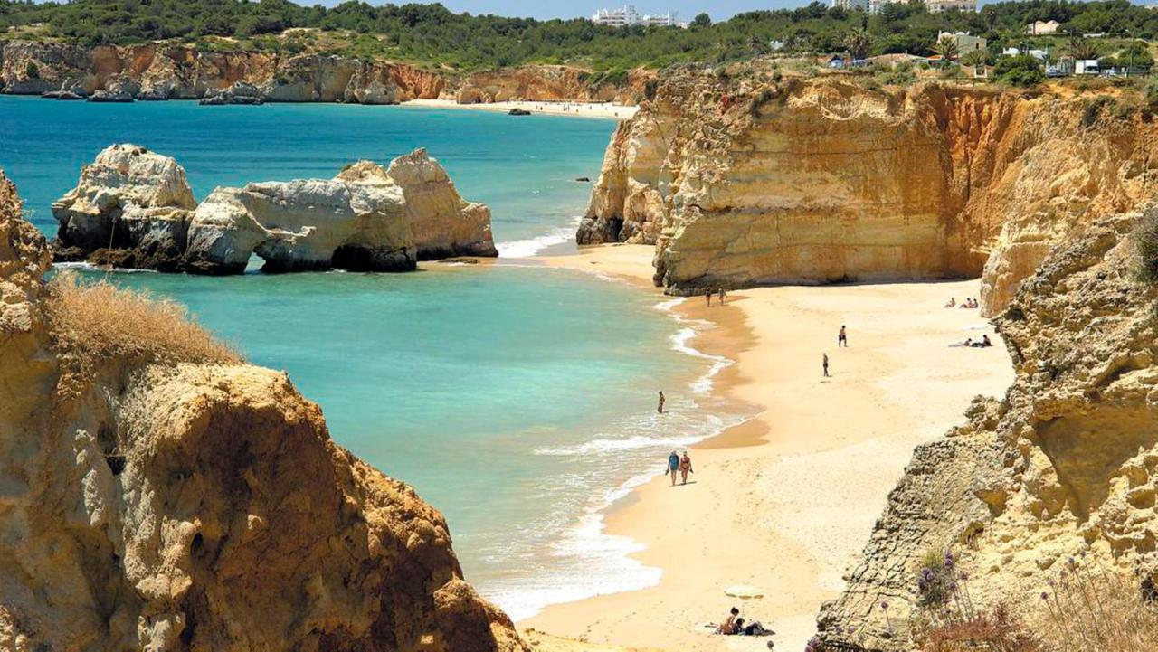 Praia do Vau Portimo Algarve