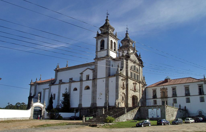 Mosteiro de Tib�es o Cruzeiro de Tib�es Braga