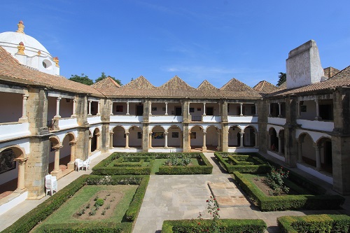 Convento de Nossa Senhora da Assun��o e Museu Municipal de Faro Algarve