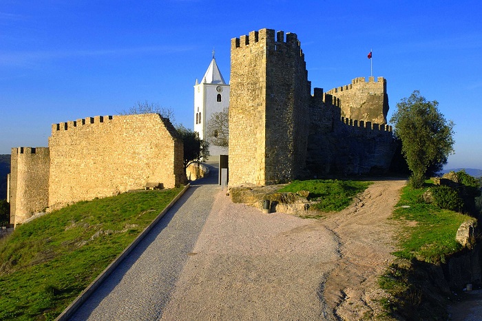 Castelo de Penela na freguesia de Santa Euf�mia Coimbra