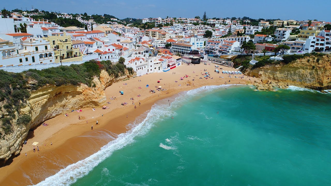 Esta � a melhor praia da Europa em Praia do Carvoeiro Algarve