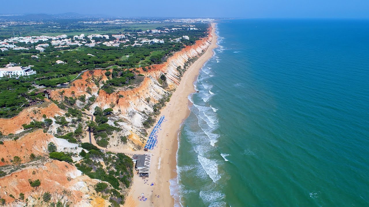 A Praia da Falsia entre as 15 praias bonitas de Portugal