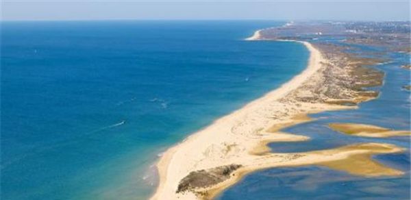 Os 7 melhores locais para visitar em Tavira