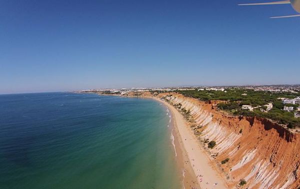 Os 9 melhores sitios para ver e visitar em Albufeira