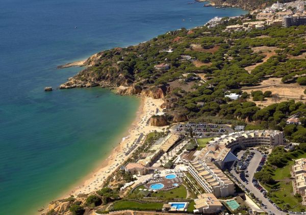 Os 7 melhores locais para visitar em Albufeira