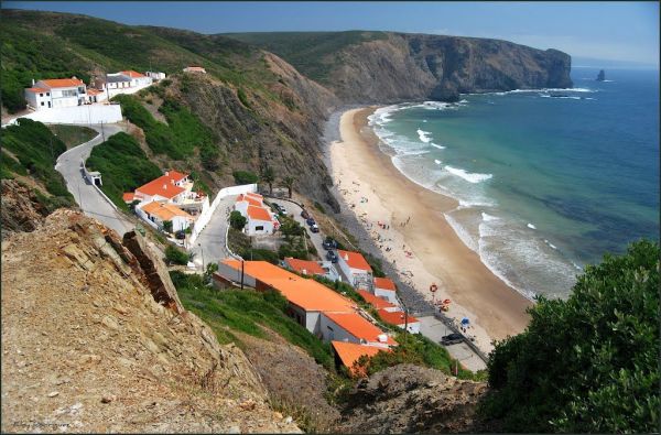 Os 7 melhores locais para visitar em Aljezur