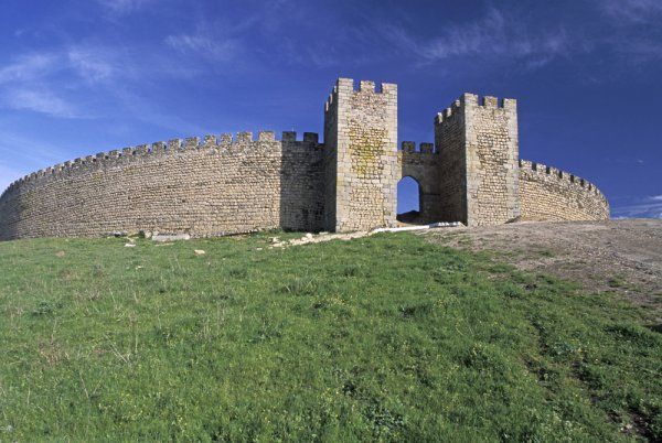 As 9 melhores coisas para fazer e visitar em Evora