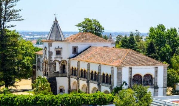As 12 melhores coisas para fazer e visitar em Évora