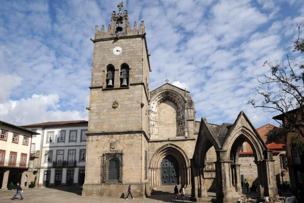 Os 9 melhores pontos turisticos para visitar em Guimarães