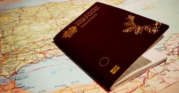 Passaporte português é um dos mais livres e poderosos do mundo