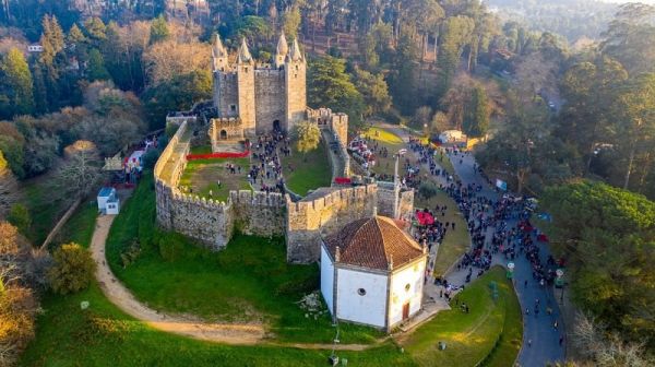 Neste castelo encantado fica a melhor vila de natal de Portugal